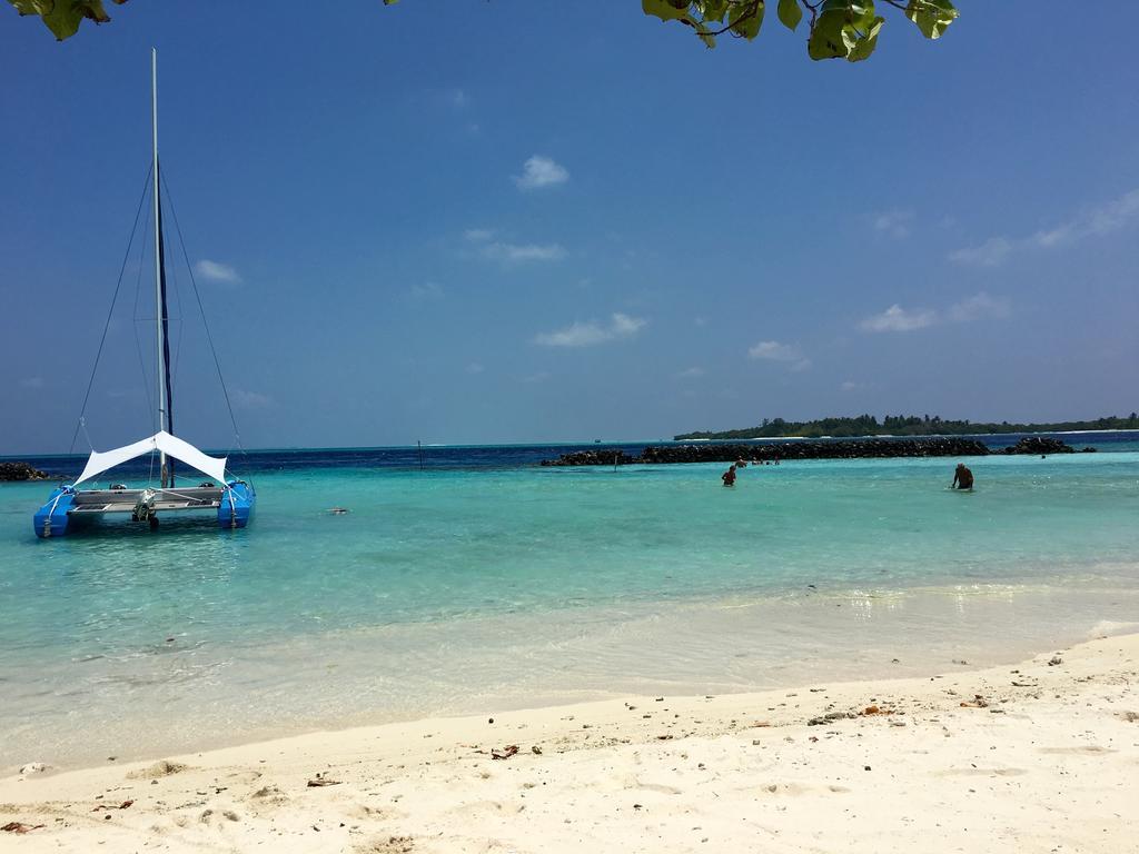 Kahanbu Ocean View Thulusdhoo Exterior photo